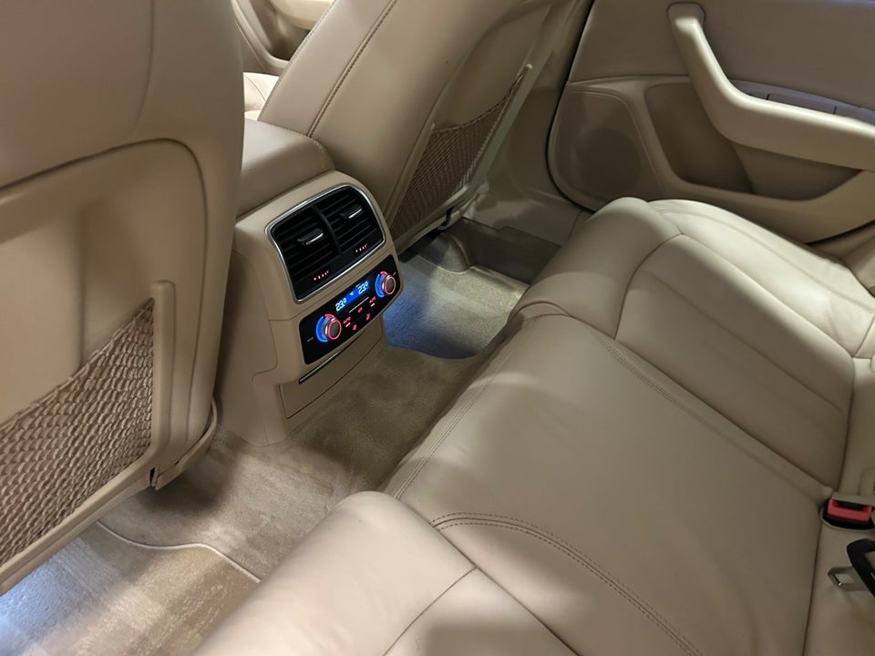 Audi A6 3,0 TDi 204 S-line Avant Multitr. 5d