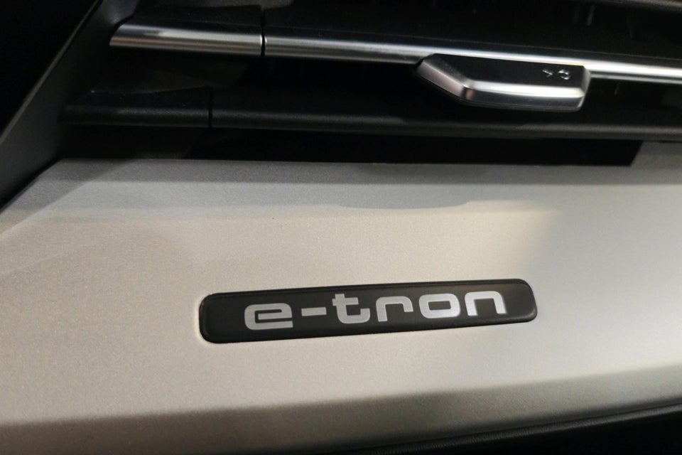Audi Q4 e-tron 45 S-line Edition 5d
