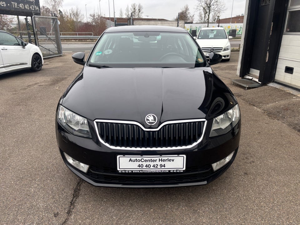 Skoda Octavia 1,2 TSi 105 Elegance 5d