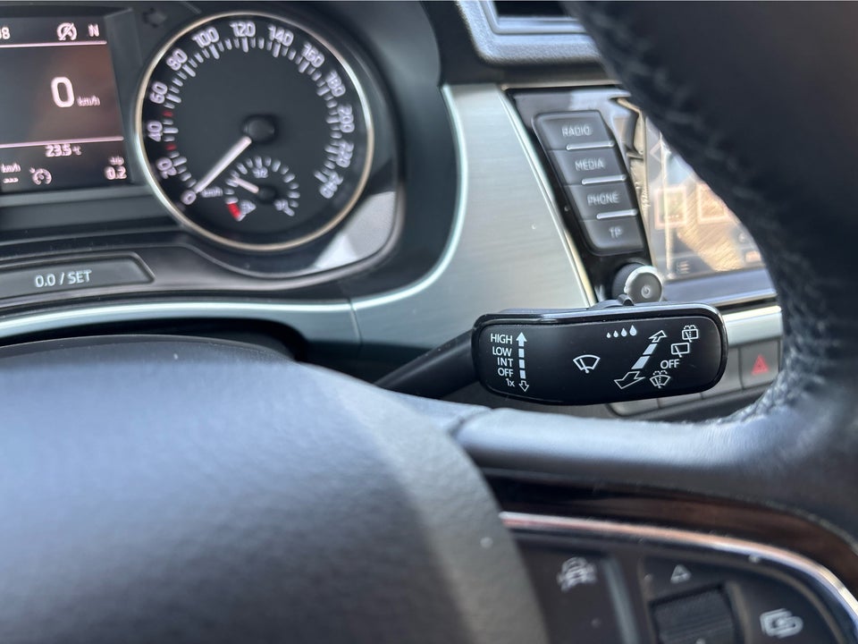 Skoda Fabia 1,0 TSi 110 Ambition Tour Combi DS 5d