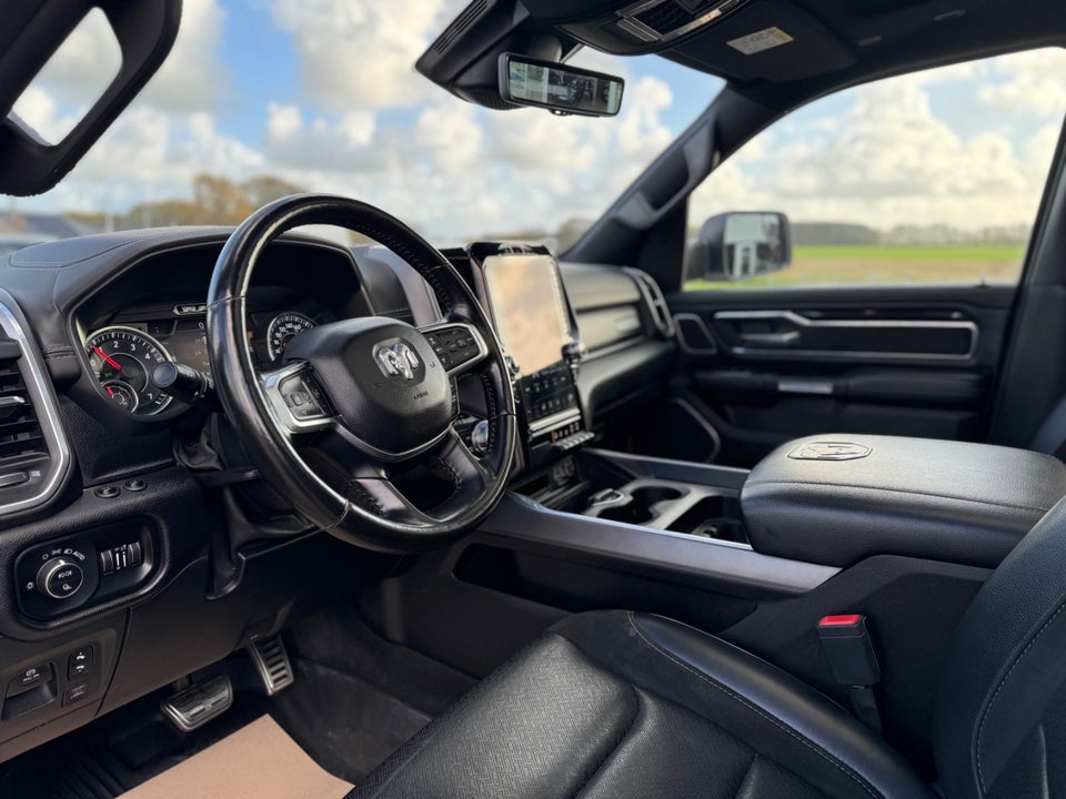 Dodge RAM 1500 5,7 V8 Laramie Crew Cab aut. 4x4 4d