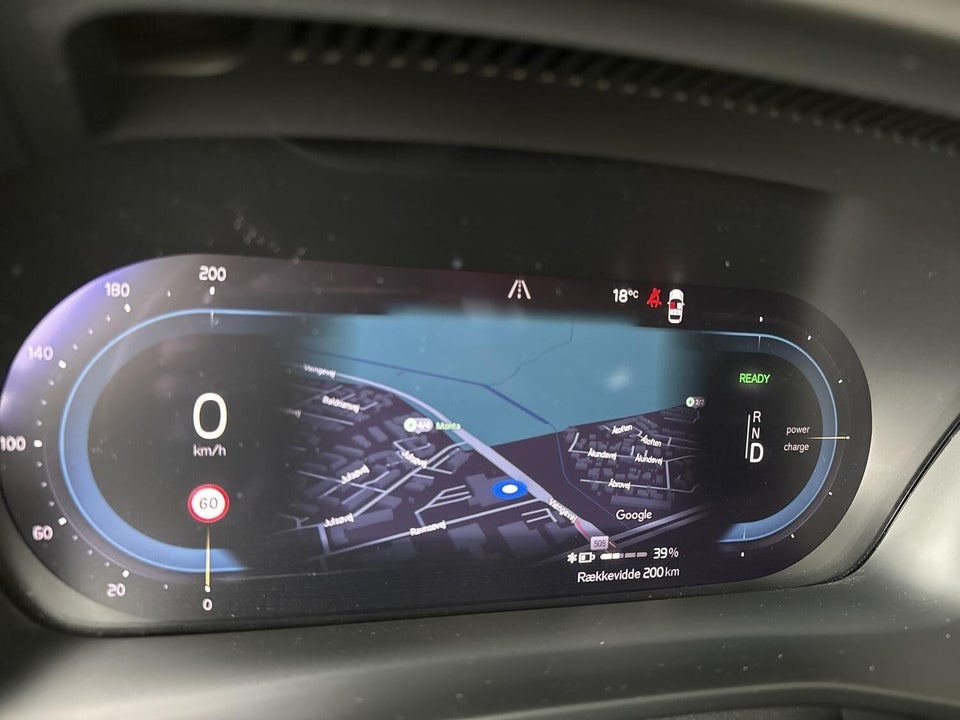 Volvo XC40 ReCharge Twin Ultimate 5d