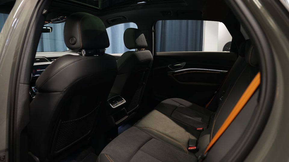 Audi e-tron 55 Black Edition S-line quattro 5d