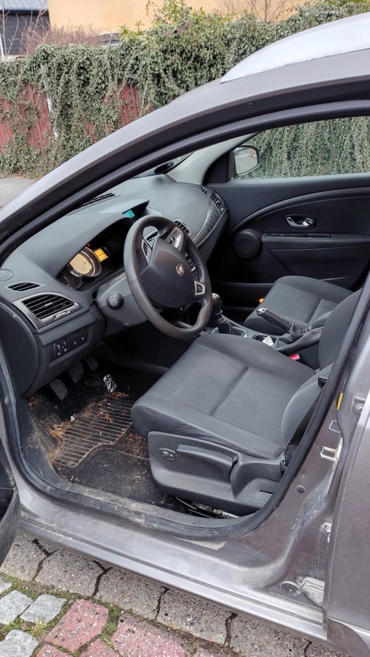 Renault Megane III 1,5 dCi 110 Dynamique 5d