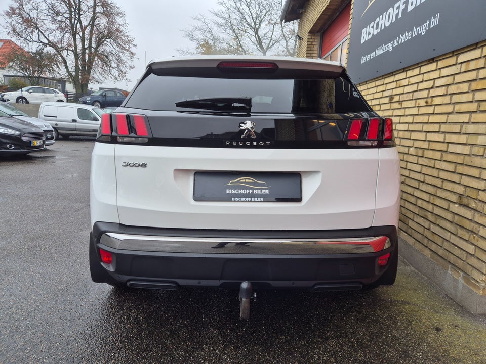 Peugeot 3008 1,5 BlueHDi 130 Allure EAT8 5d