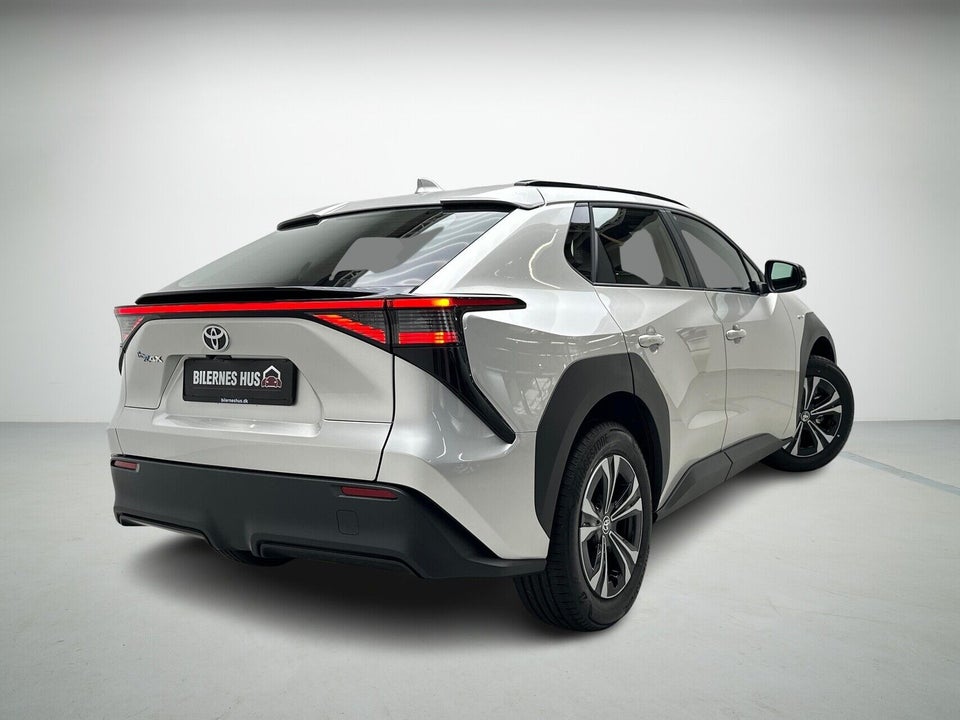 Toyota bZ4X Comfort 5d