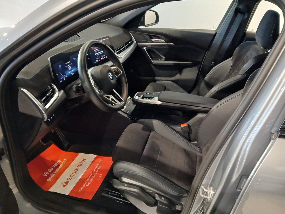 BMW iX2 eDrive20 M-Sport Premium 5d