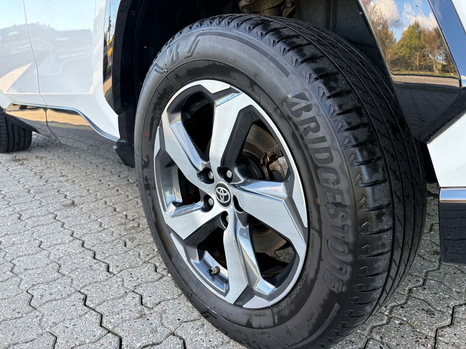 Toyota RAV4 2,5 Plug-in Hybrid H3 Comfort AWD-i 5d