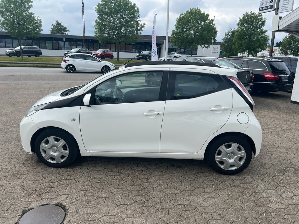 Toyota Aygo 1,0 VVT-i x-sky 5d