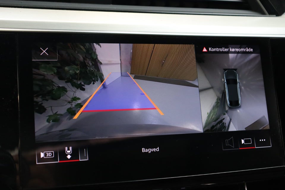 Audi e-tron 55 S-line Sportback quattro 5d