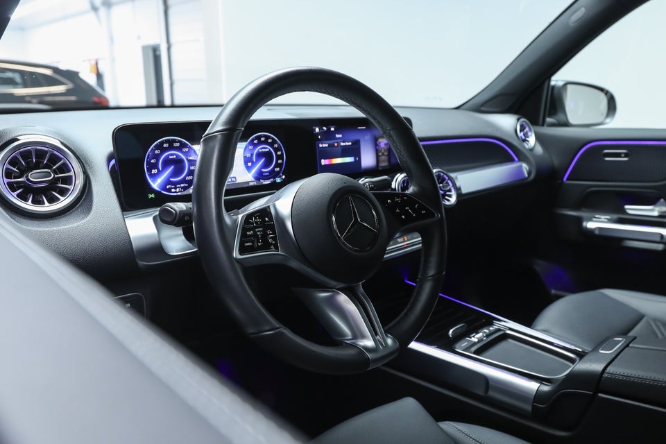 Mercedes EQB350 Progressive Advance Plus 4Matic 5d