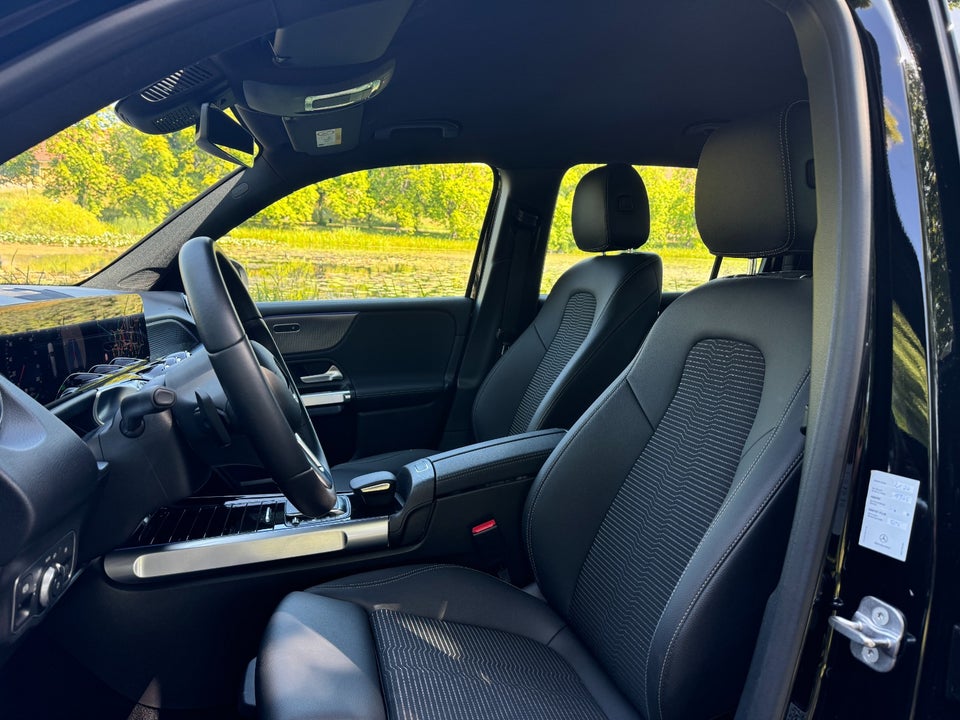 Mercedes EQB250 Progressive 5d