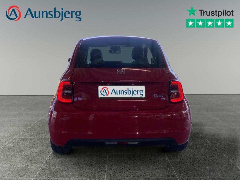 Fiat 500e 42 la Prima by Bocelli 3d