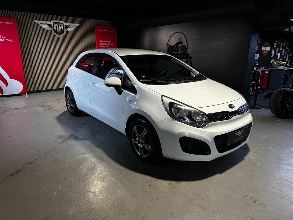 Kia Rio 1,2 CVVT Exclusive 5d