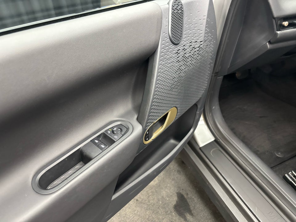 MINI Cooper SE Essential Trim XS 3d