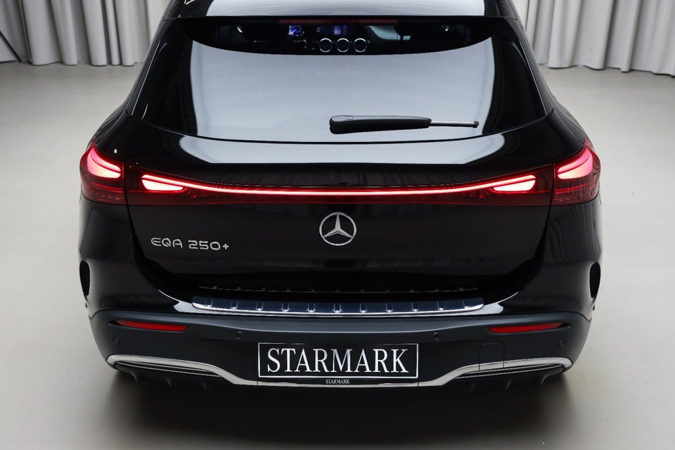Mercedes EQA250+ AMG Premium 5d