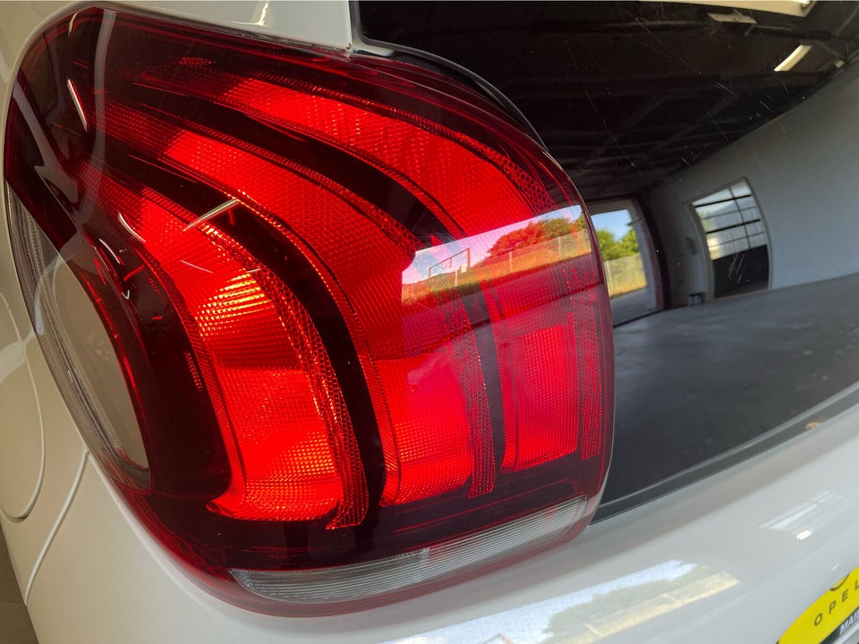 Peugeot 108 1,0 e-VTi 72 Allure 5d