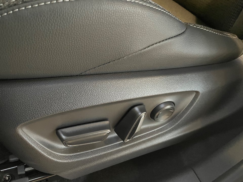 Toyota bZ4X Active 5d