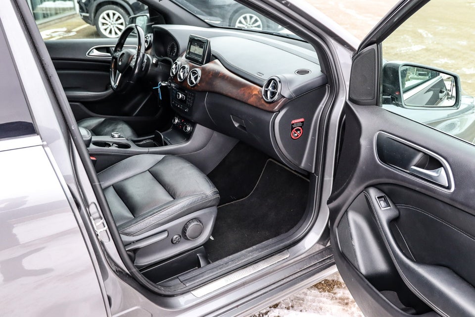 Mercedes B220 2,2 CDi aut. BE 5d