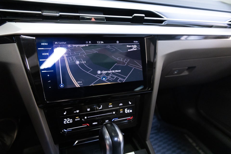 VW Arteon 1,4 eHybrid Elegance DSG 4d