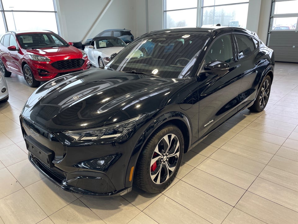 Ford Mustang Mach-E 91 Premium Extended Range AWD 5d