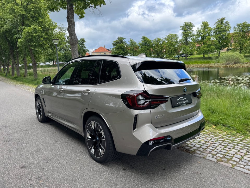 BMW iX3 Charged M-Sport 5d