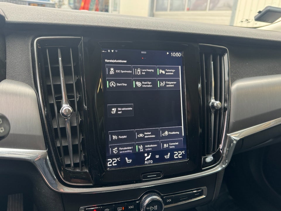 Volvo V90 2,0 D4 190 Momentum aut. 5d