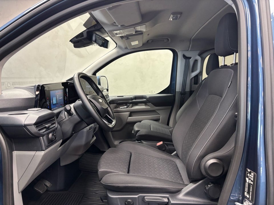 Ford E-Transit Custom Kombi 320 L1 64 Limited