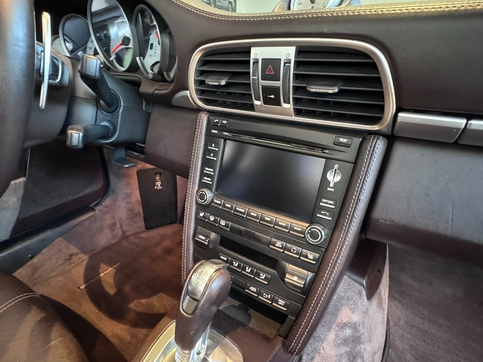 Porsche 911 Carrera 4S 3,8 Cabriolet PDK 2d