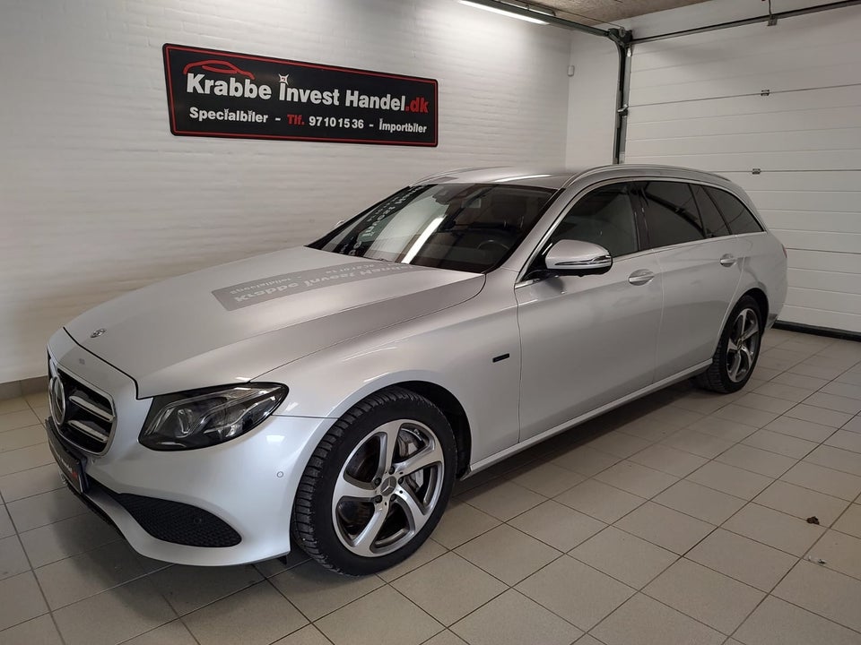 Mercedes E300 de 2,0 Avantgarde stc. aut. 5d