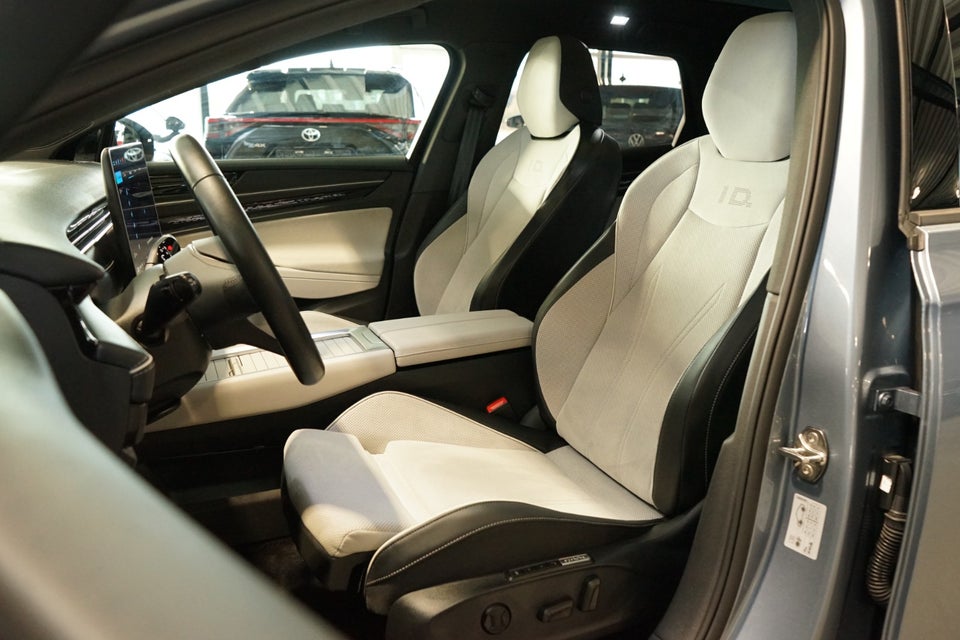 VW ID.7 86 Style S Tourer 5d