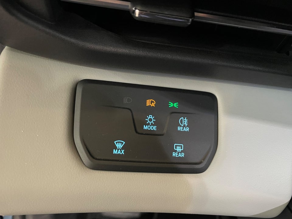 Ford Explorer 82 Select Extended Range 5d