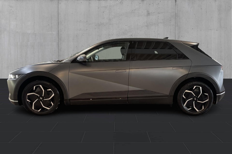 Hyundai Ioniq 5 77 Essential AWD 5d