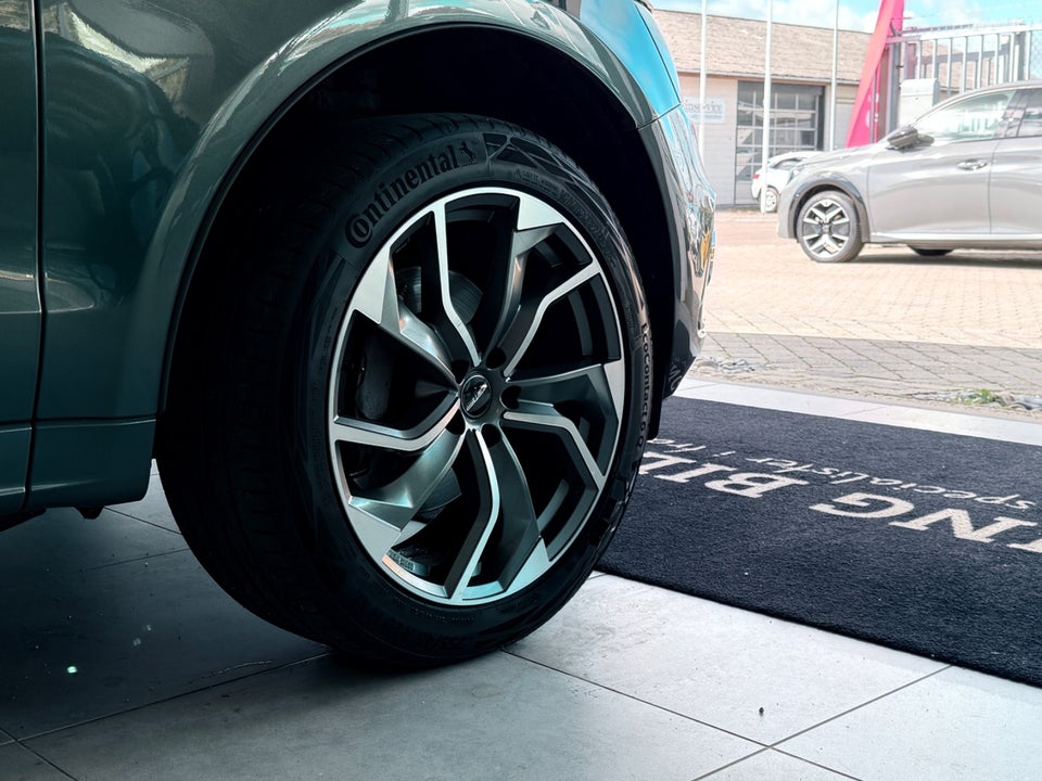 Audi Q5 3,0 TDi 245 S-line quattro S-tr. 5d