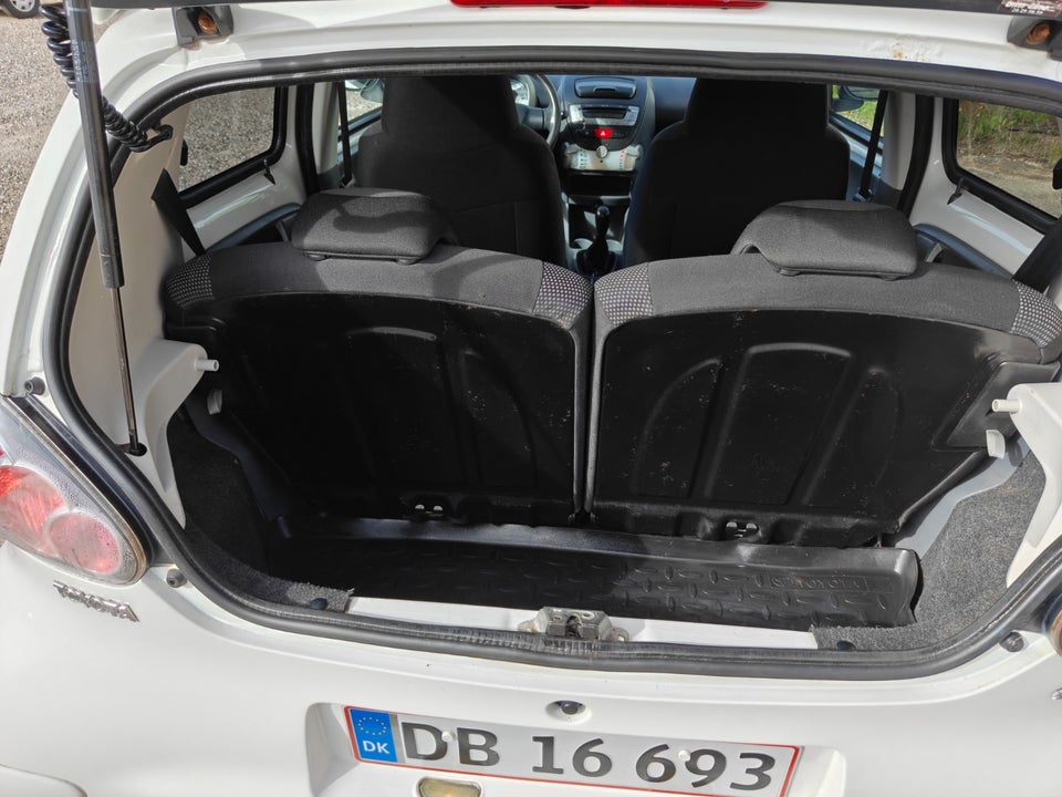 Toyota Aygo 1,0 Plus 5d