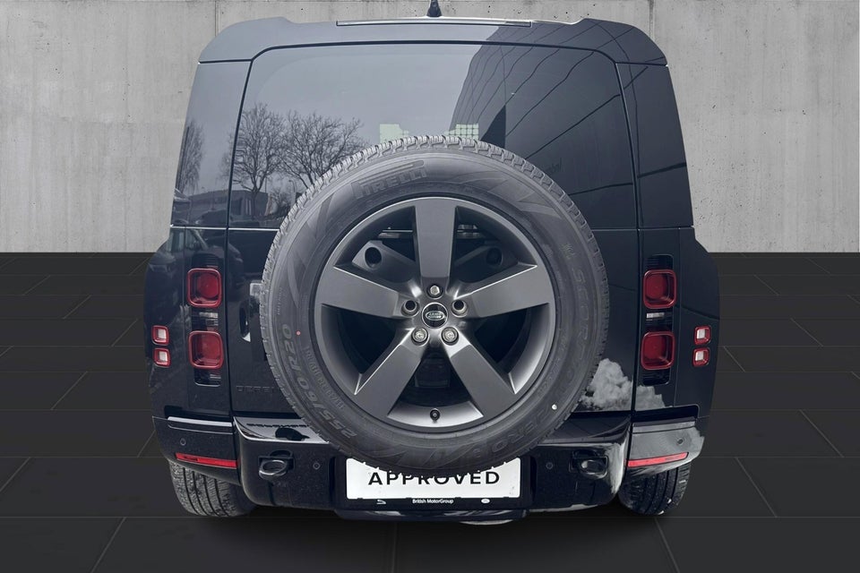Land Rover Defender 110 3,0 D250 Hard Top X-Dynamic SE aut. Van 5d