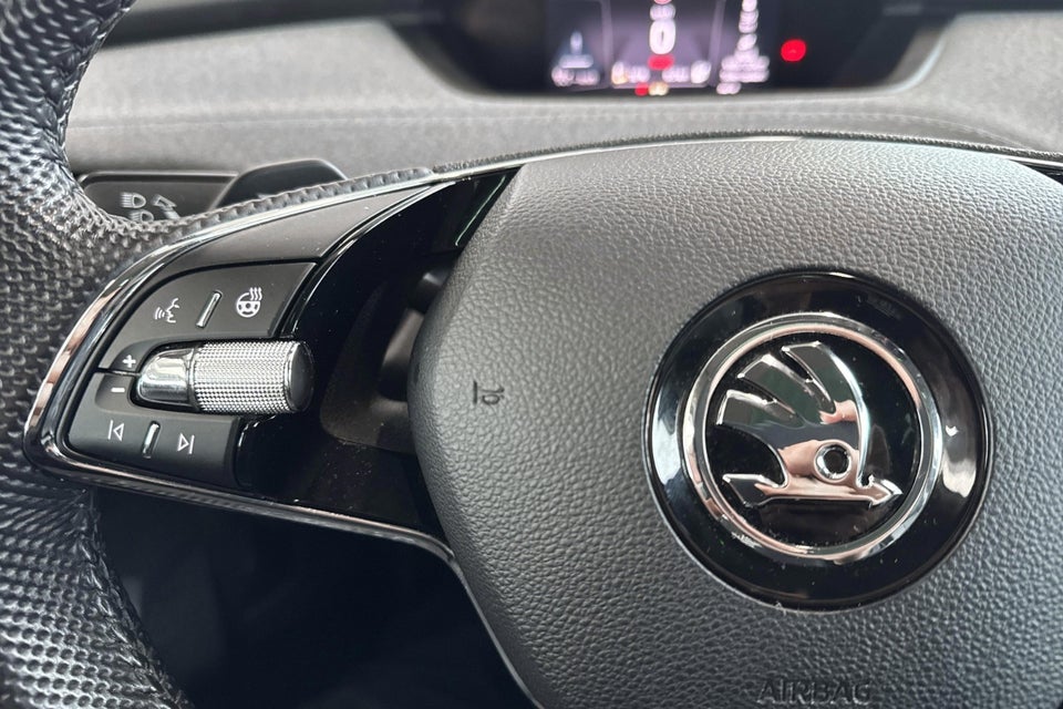 Skoda Enyaq 80 iV Loft 5d