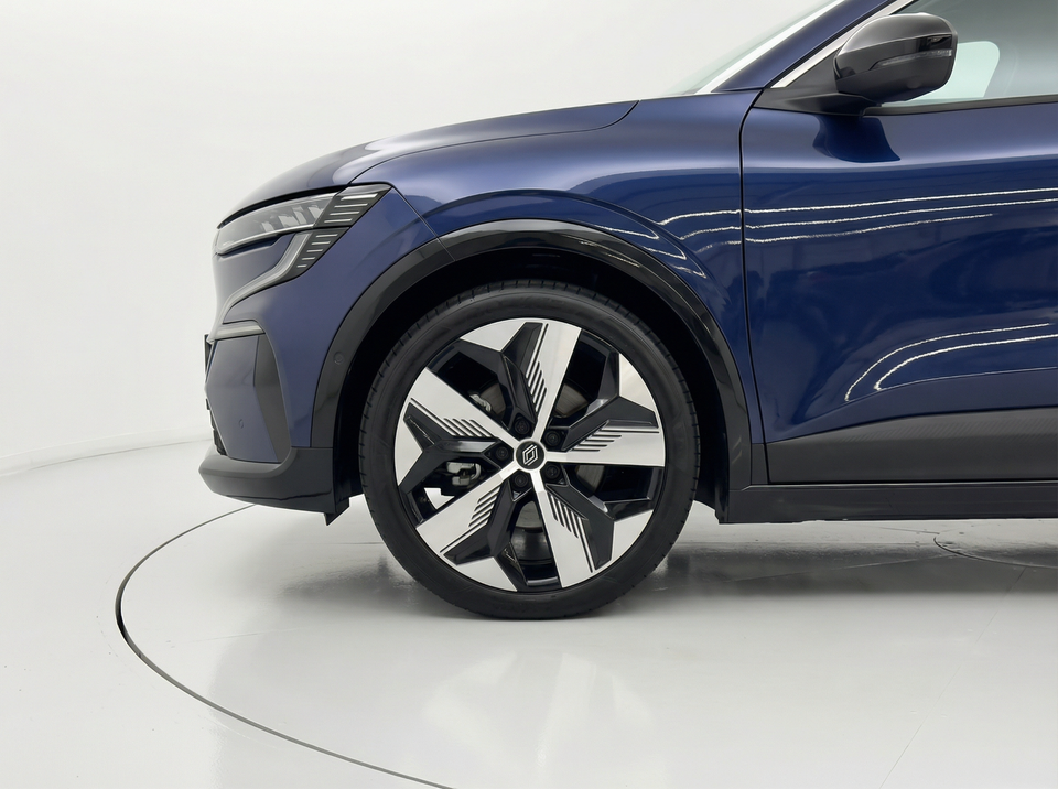 Renault Megane E-Tech 60 Techno 5d