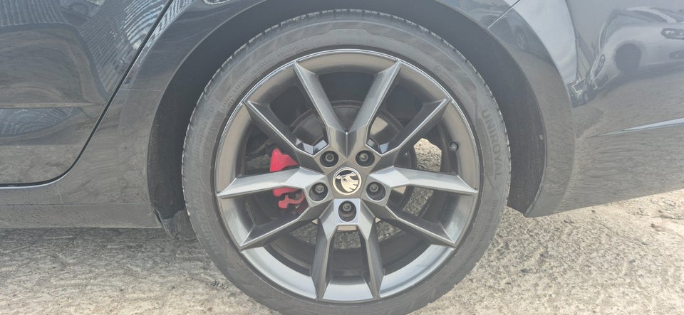 Skoda Octavia 2,0 TDi 184 RS Combi 5d