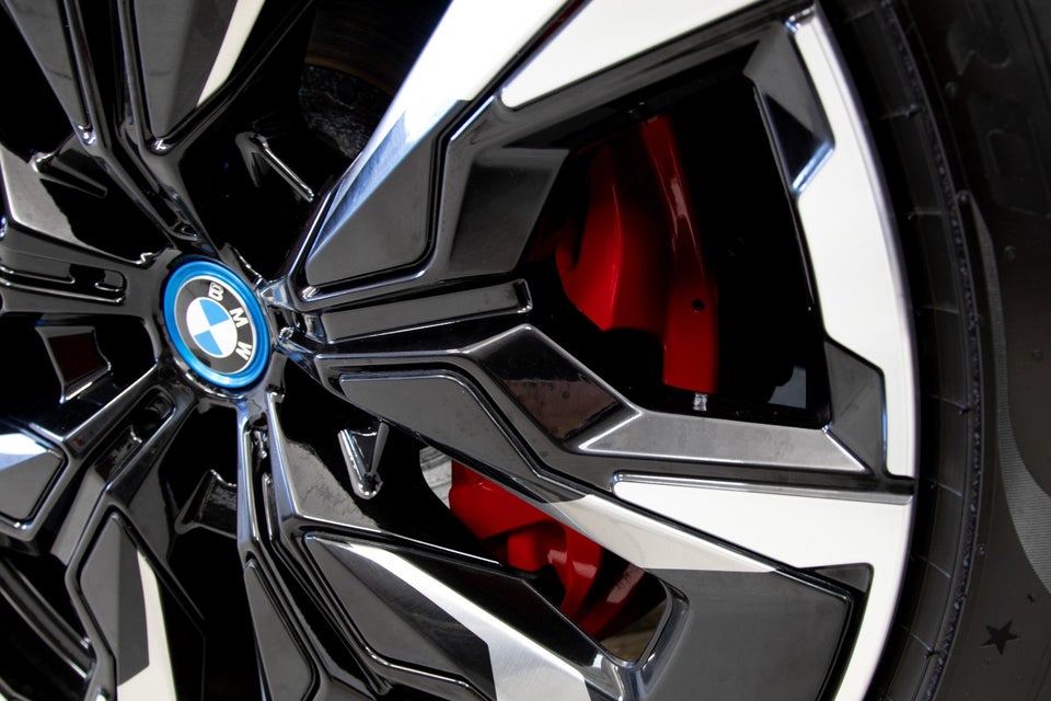BMW i5 eDrive40 Fully Charged M-Sport Pro 4d