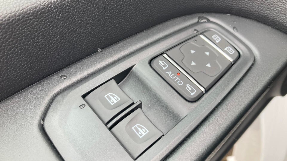 Renault Trafic 2,0 dCi 130 L2H1 Tekno