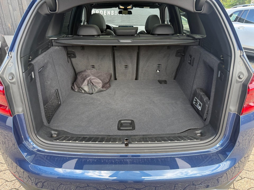 BMW iX3 Charged Impressive 5d