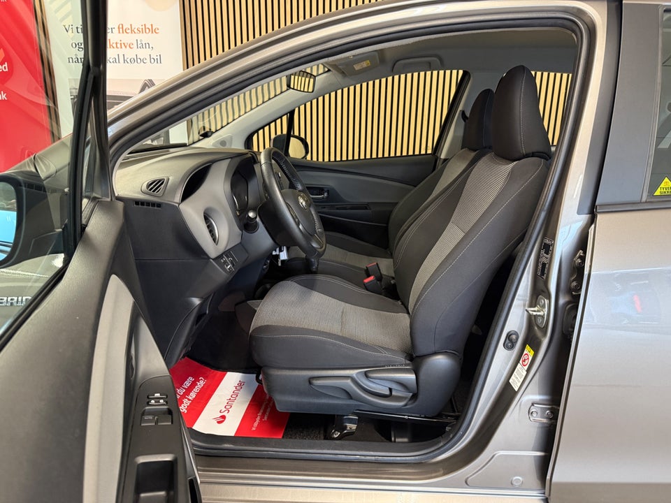 Toyota Yaris 1,5 Hybrid H2 e-CVT 5d