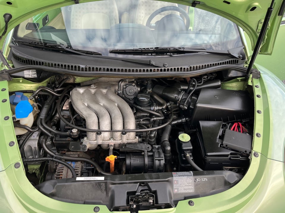 VW New Beetle 2,0 Highline 2d