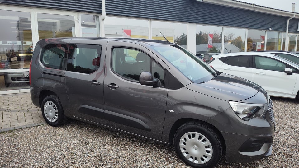 Opel Combo Life 1,2 T 110 Tourer 6prs 5d