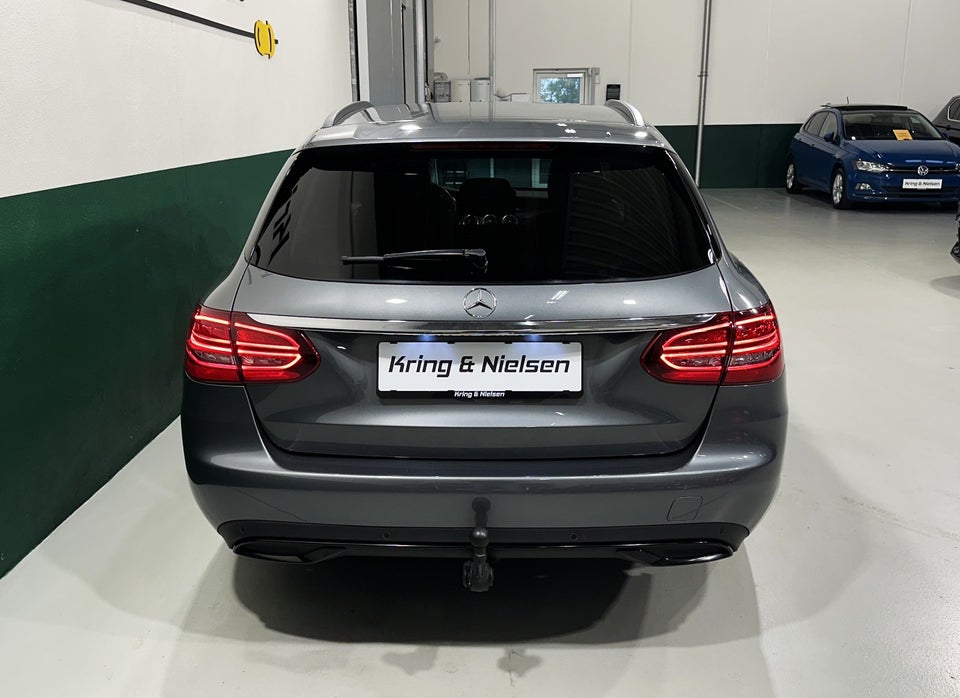 Mercedes C220 d 2,0 Avantgarde stc. aut. 5d