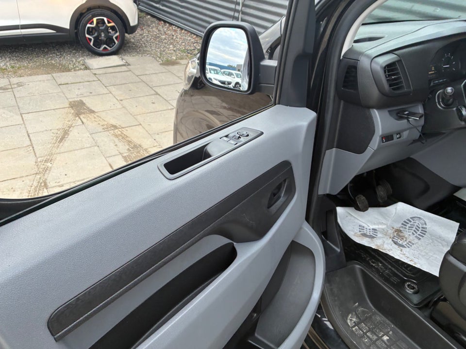 Toyota ProAce 2,0 D 120 Long Comfort 4d