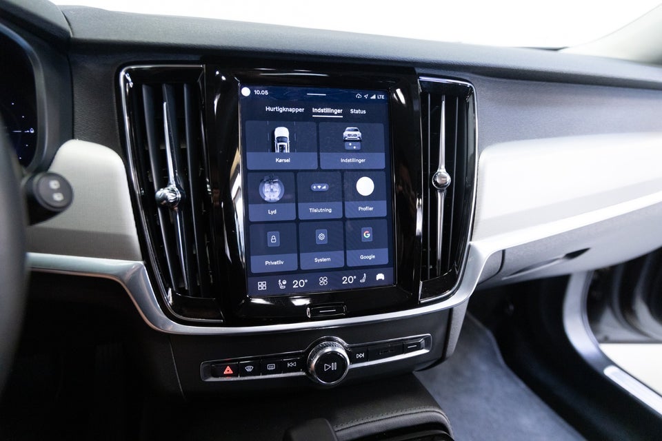 Volvo V90 2,0 T6 ReCharge Plus Dark aut. AWD 5d