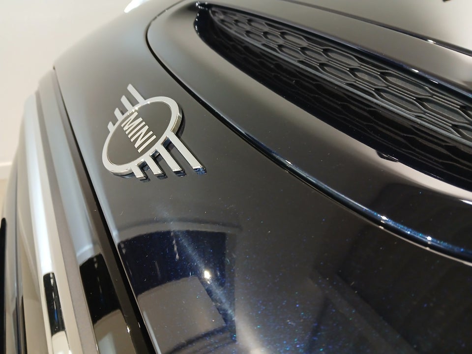 MINI Cooper SE Yours Trim 3d