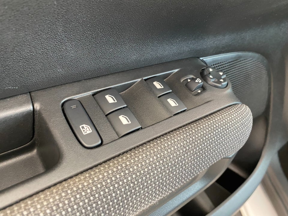 Citroën C3 Aircross 1,5 BlueHDi 100 Platinum 5d